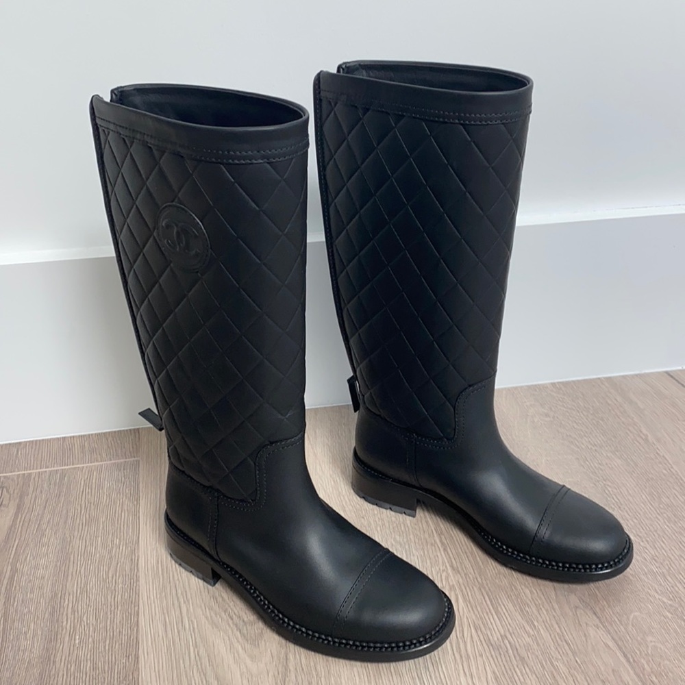 Chanel black boots with low heel